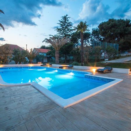 Scenic Holiday Home In Bibinje Near Sea 外观 照片