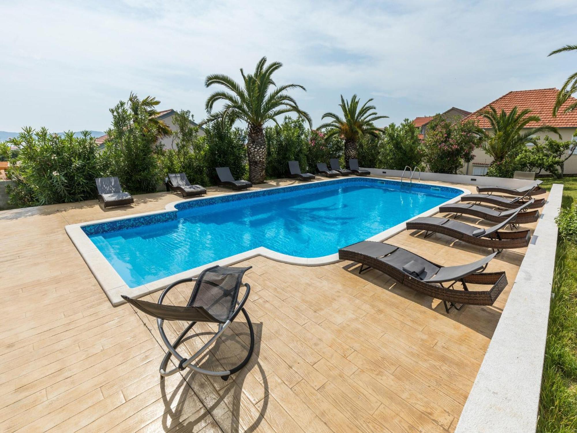 Scenic Holiday Home In Bibinje Near Sea 外观 照片