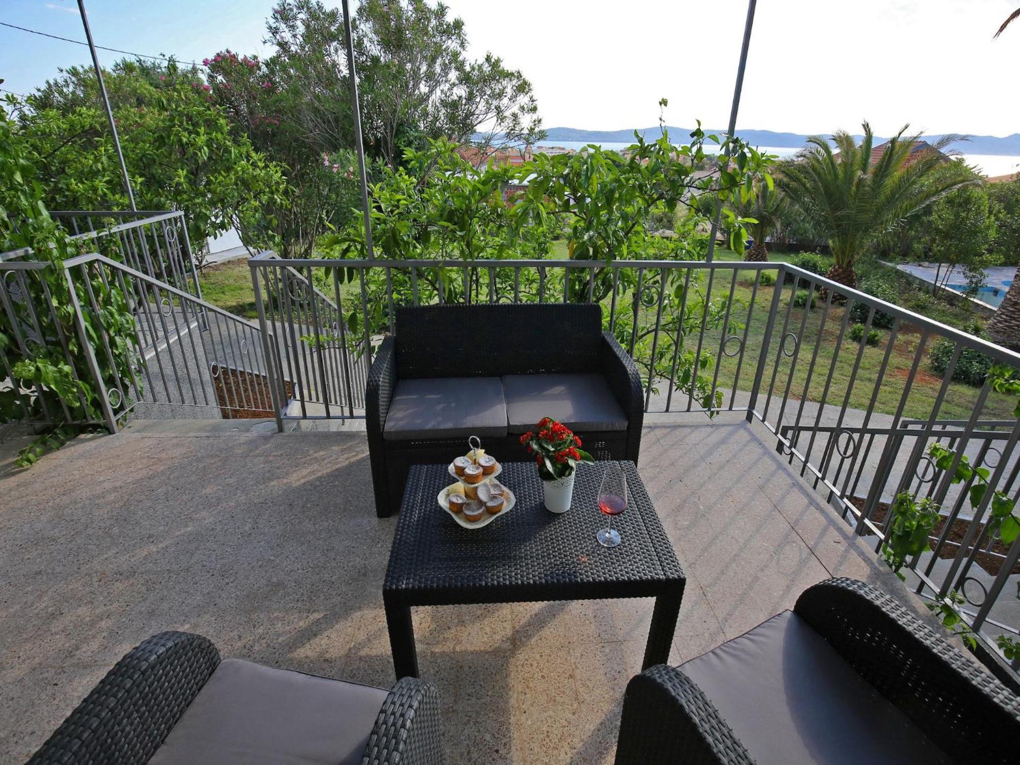 Scenic Holiday Home In Bibinje Near Sea 外观 照片