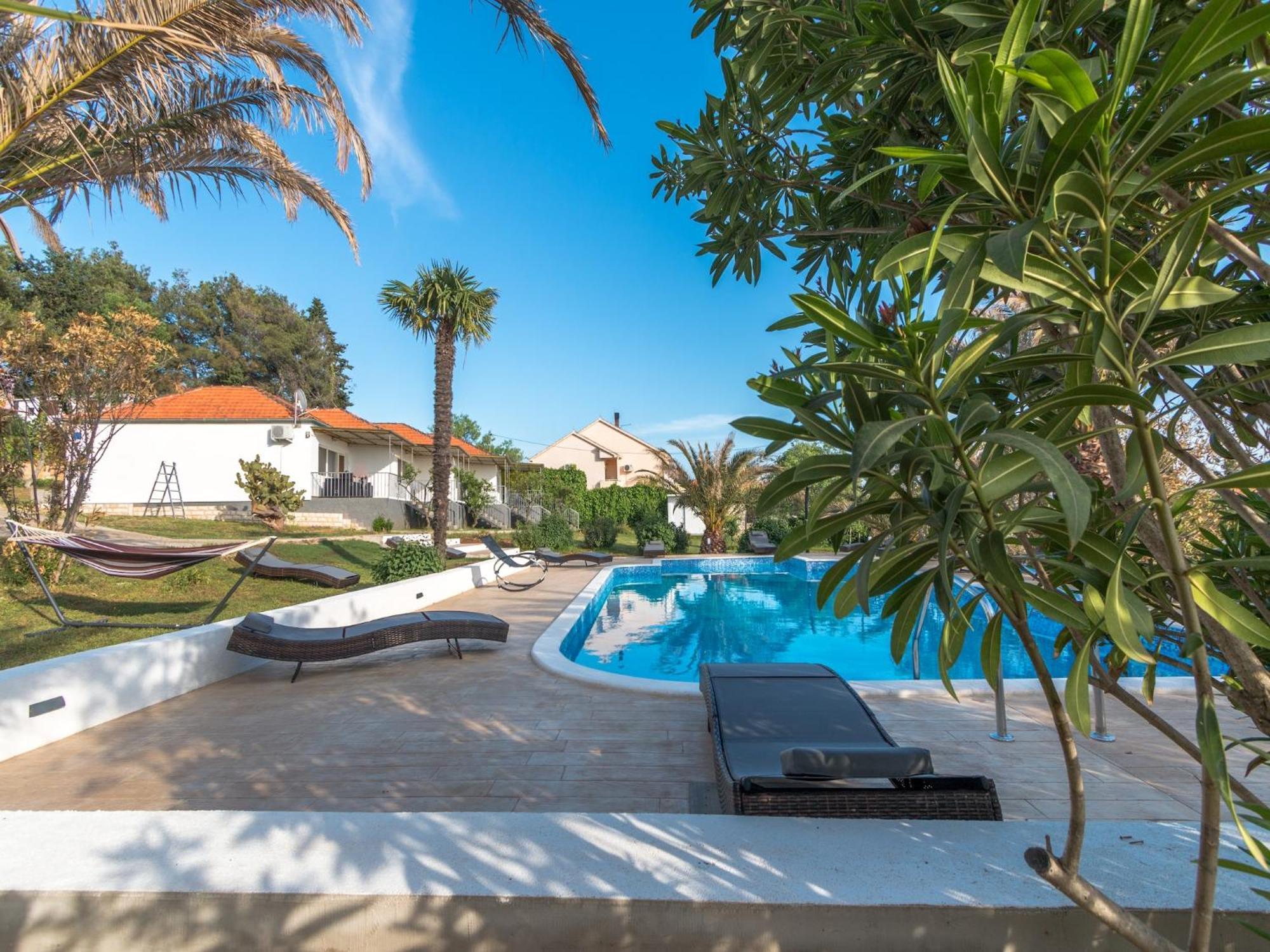Scenic Holiday Home In Bibinje Near Sea 外观 照片